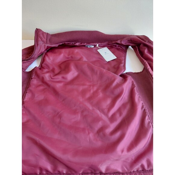 NWT Bienzoe Size L Burgundy Light-weight Quilted Full Zip Vest - Picture 6 of 9